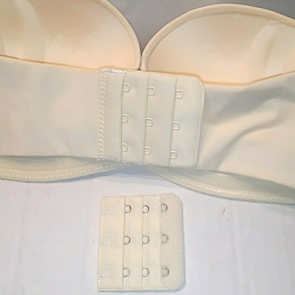 New Nice Strapless Molded Push-Up Bra & Extender - Picture 14 of 16